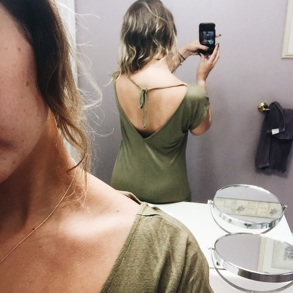 Long green maxi dress - Picture 3 of 4